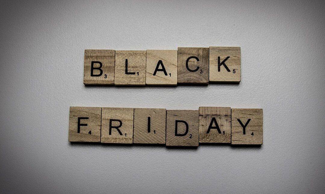 Raport Black Friday 2020 w Polsce: Okazja do dużo tańszych zakupów czy jedynie marketing?